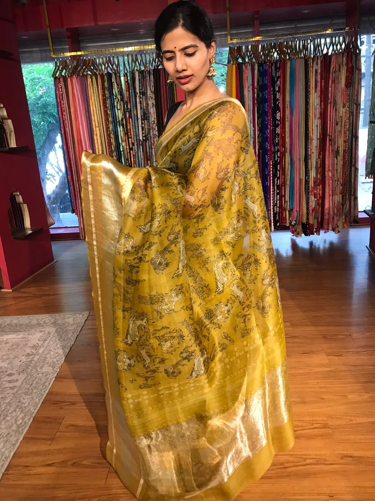 Yellow Printed Organza Silk Saree highlighted with Kanchi Silk Zari Weaves - Image 5