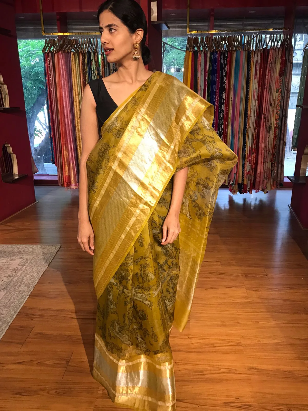 Yellow Printed Organza Silk Saree highlighted with Kanchi Silk Zari Weaves - Image 3