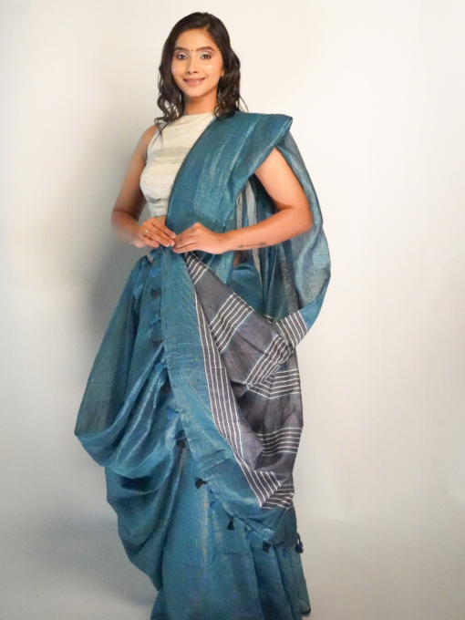 Easy to Drape Linen Saree by Mirra Clothing