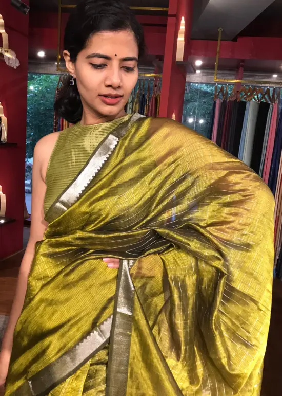 Green Chequered Handwoven Mangalagiri Silk Saree