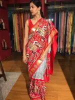 Offwhite Banarasi Soft Silk Saree highlighted with Patola Weaves - Image 4