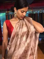 Ivory Printed Tissue Silk Saree - Image 4