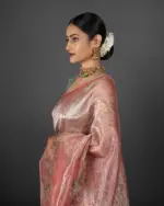 Salmon Pink Printed Crushed Tissue Silk Saree - Image 3