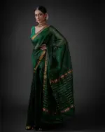 Bottle Green Chequered Handwoven Mangalagiri Silk Saree - Image 3