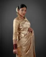 Ivory Gold Tissue Silk Saree woven in Leheriya Pattern - Image 3