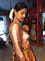 Metallic Gold Silk Lehenga ( Set of 2 ) - Image 7