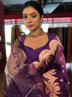 Purple Tissue Silk Saree with Scallop Gold Zari Weaves - Image 6