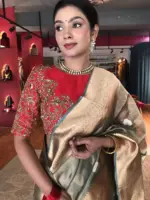 Sea Green Handwoven Tissue Silk Saree with Kadhwa Zari Motifs - Image 5