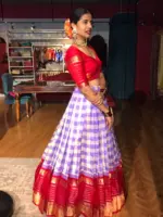 Lilac Chequered Venkatagiri Silk Lehenga Set Of 2 - Image 3