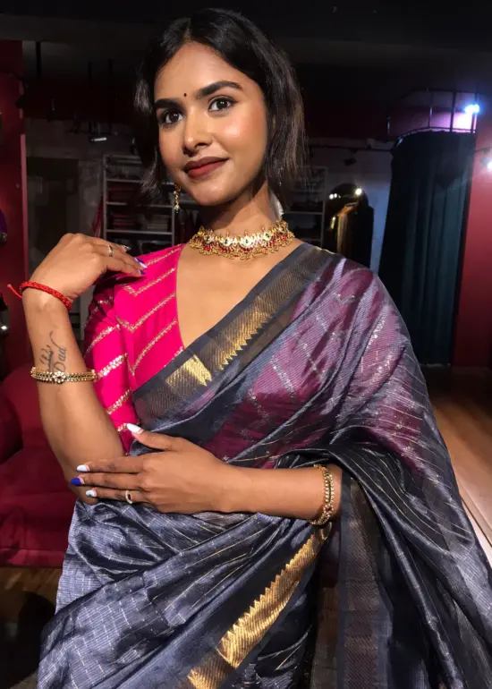 Grey Mangalagiri Silk Saree woven in Gold Zari Checks