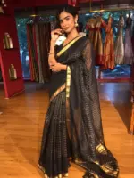 Black Mangalagiri Silk Saree with Gold Chequered Pattern - Image 5