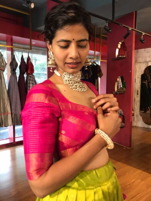Green Handwoven Silk Lehenga Set of 2 - Image 4