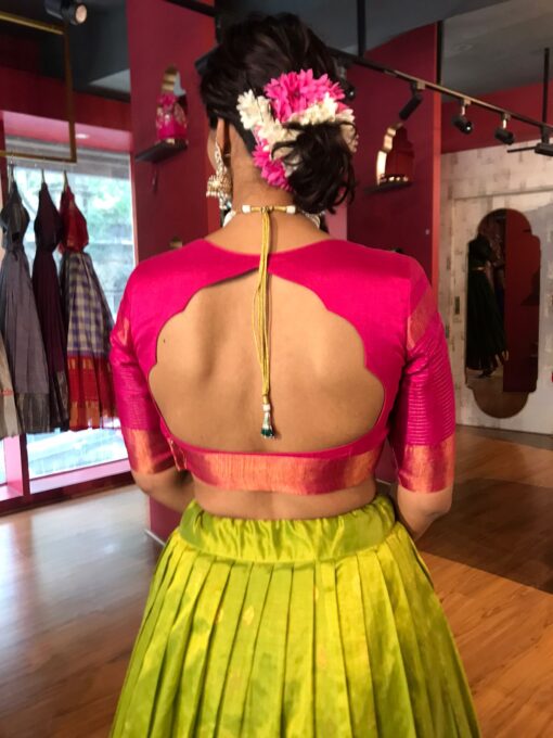 Green Handwoven Silk Lehenga Set of 2 - Image 3