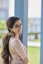 Onion Pink Traditional Tissue Lehenga Set Of 3 - Image 4