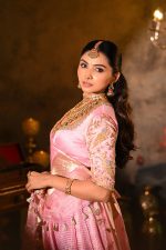 Pink Heavy Embroidered Silk Lehenga (Set of 3) - Image 3