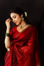 Maroon Mangalagiri Silk Saree in Gold Zari Chequered Pattern
