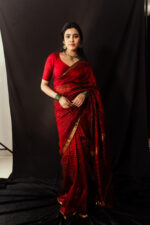 Maroon Mangalagiri Silk Saree in Gold Zari Chequered Pattern - Image 8