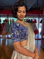 Silver Tissue Silk Saree with Zari Border - Image 8