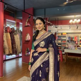 Purple Georgette Saree adorned with Gold Zari Weaves