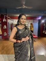Black Chequered Chinnon Silk Saree - Image 5