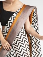White Block Printed Silk Saree - Image 4