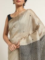 Ivory Printed Silk Saree - Image 4