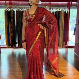 Maroon Mangalagiri Silk Saree in Gold Zari Chequered Pattern