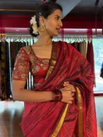 Maroon Mangalagiri Silk Saree in Gold Zari Chequered Pattern - Image 2